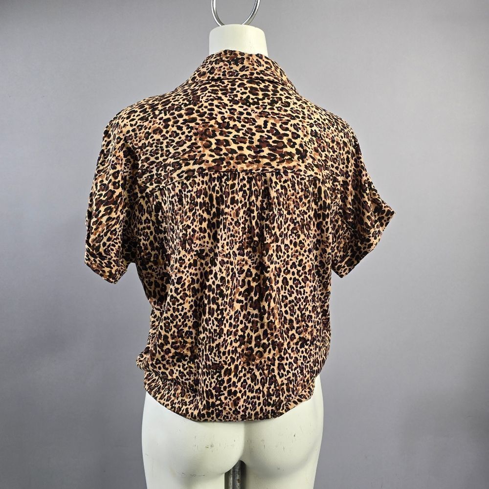 beachlunchlounge Leopard Button Down Shirt R15 - Picture 3 of 4